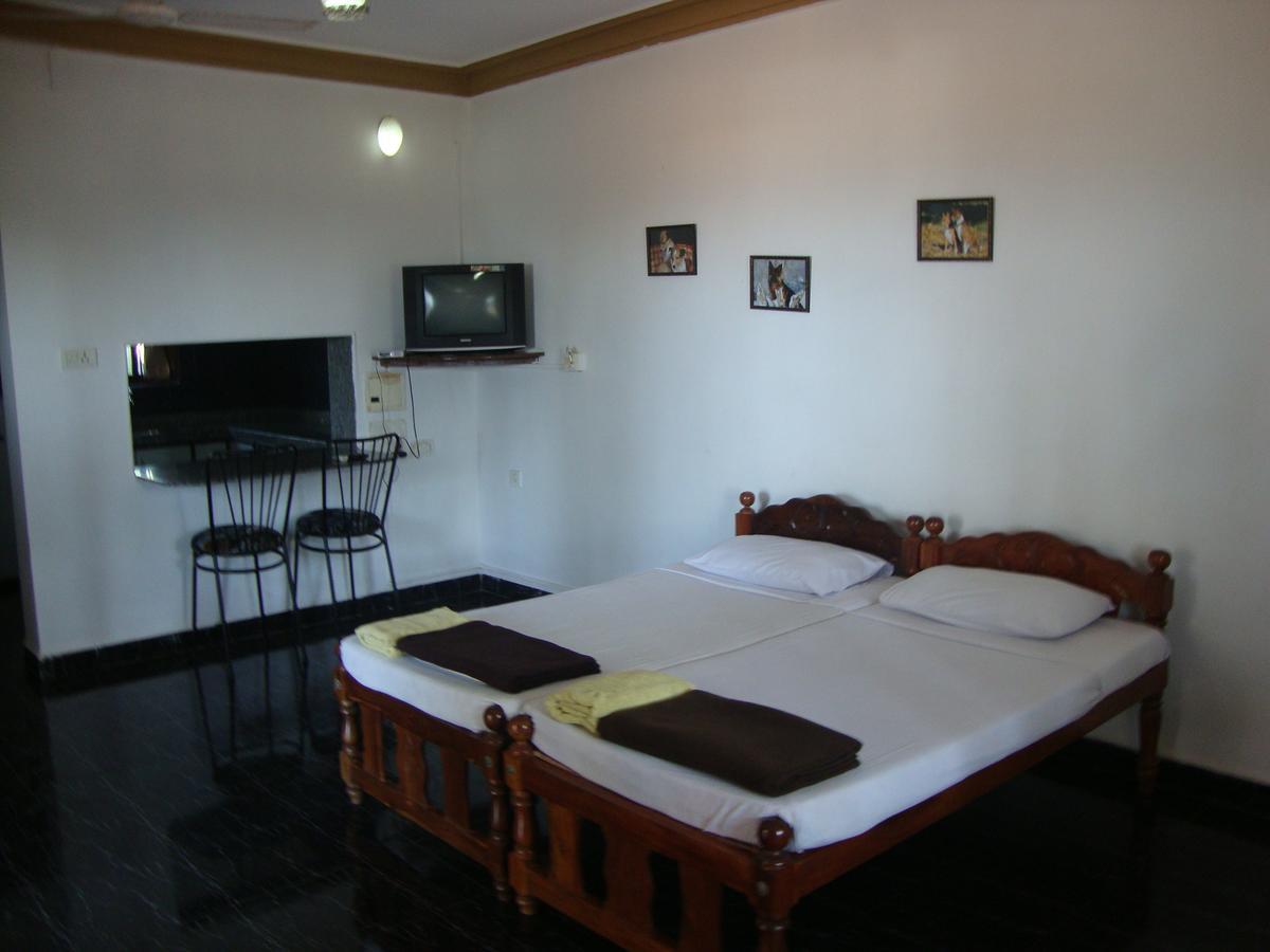 Vāsco Da Gāma Leon Hide Out Guest House מראה חיצוני תמונה