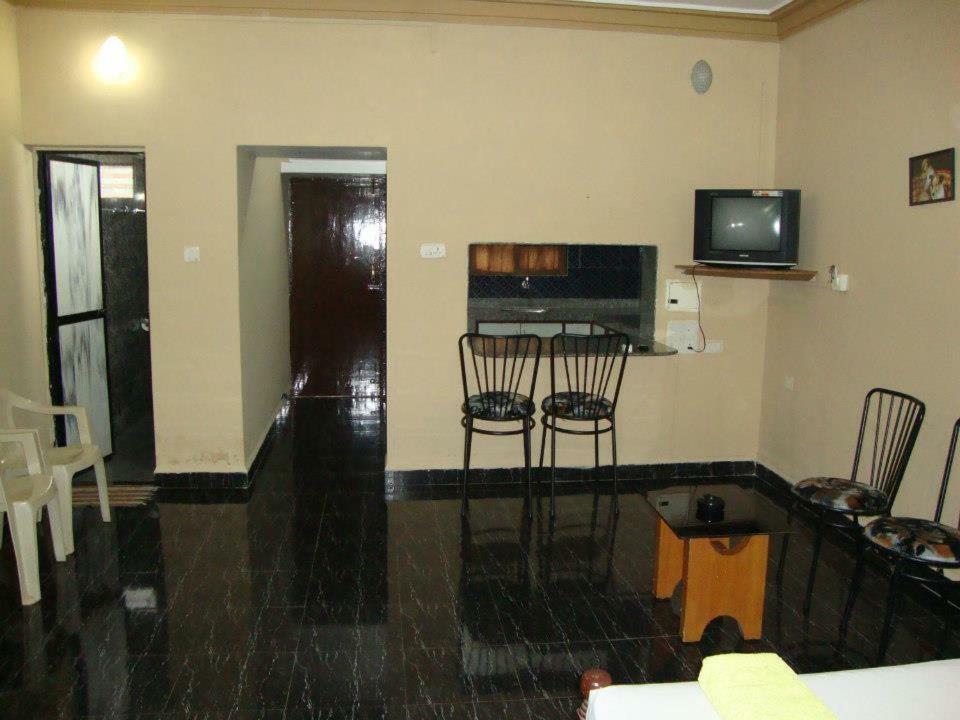 Vāsco Da Gāma Leon Hide Out Guest House מראה חיצוני תמונה